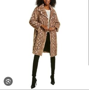 NWOT Badgley Mischka FAUX Fur Coat Size S